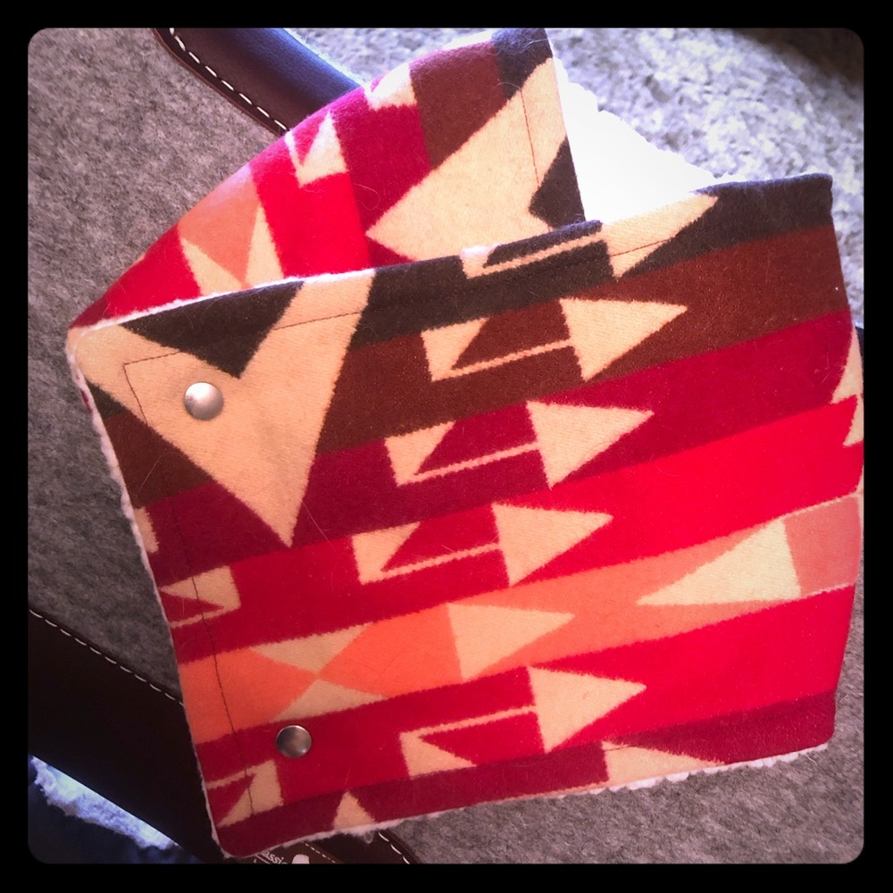 Buckaroo cowl